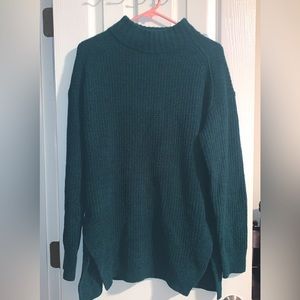 Dark green cozy sweater.